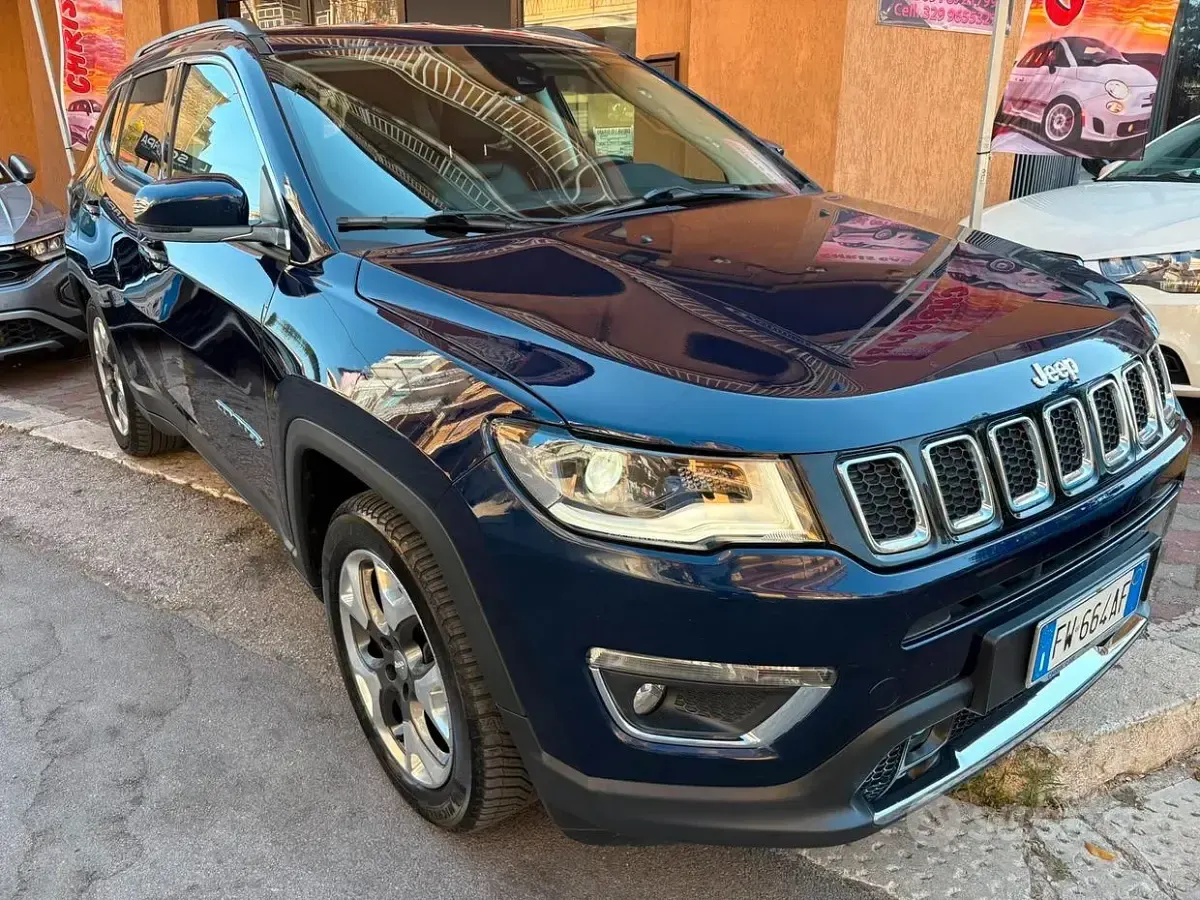 Usata Jeep Compass Limited 120 CV (88 kW) 2019 Bluazzurro SUV