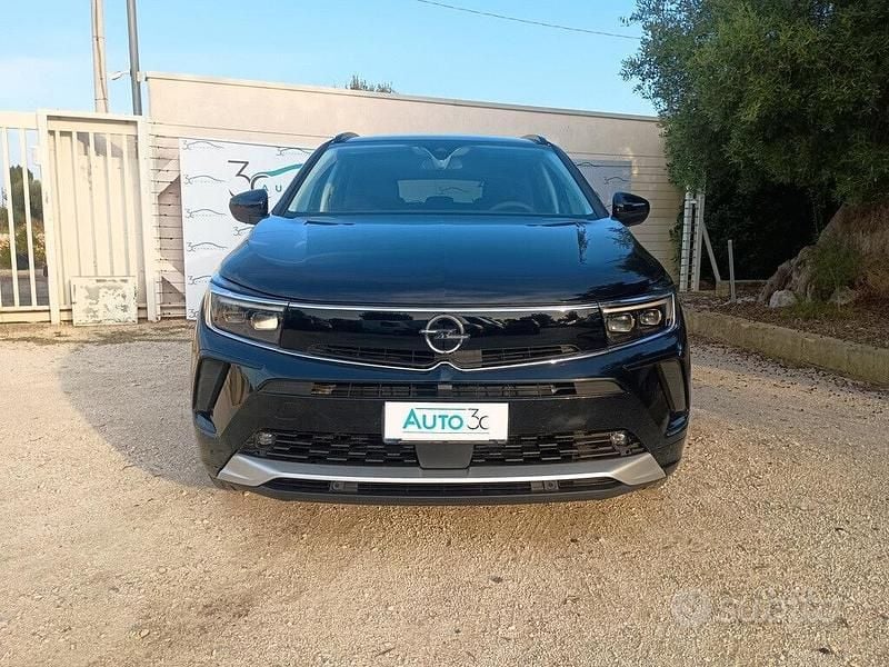 Usata Opel Grandland X Ultimate 131 CV (96 kW) 2024 Nero SUV