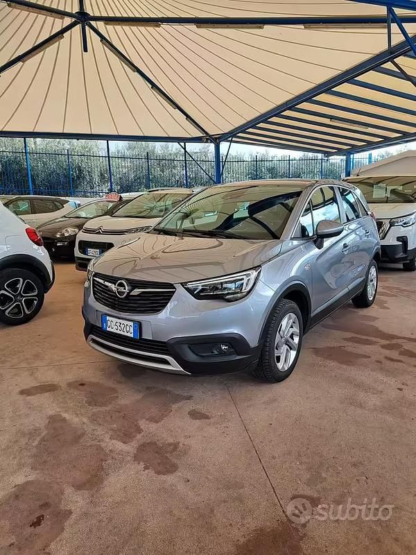 Usata Opel Crossland X Innovation 120 CV (88 kW) 2020 Grigio SUV
