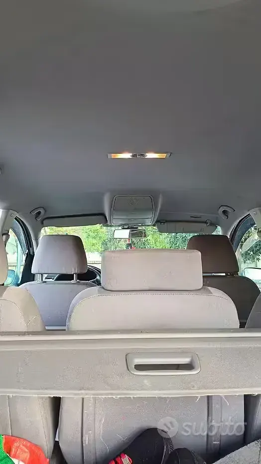 Usata VW Touran 105 CV (77 kW) 2007 Grigio Monovolume