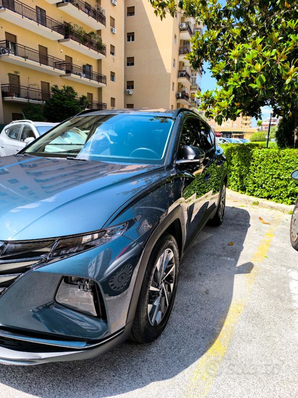 Blu Usata 2022 Hyundai Tucson SUV | 24.000 € (Buon prezzo) - Immagine 1/4