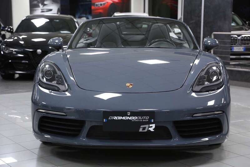 Usata Porsche 718 Boxster 300 CV (220 kW) 2018 Blu grafite Cabrio