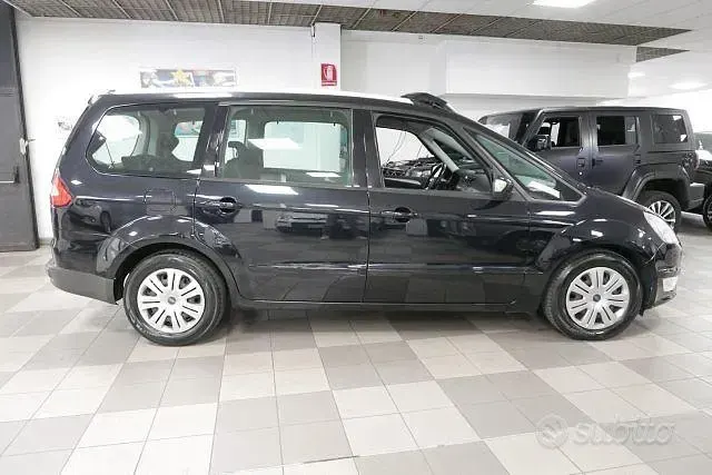 Usata Ford Galaxy 163 CV (119 kW) 2011 Nero Monovolume