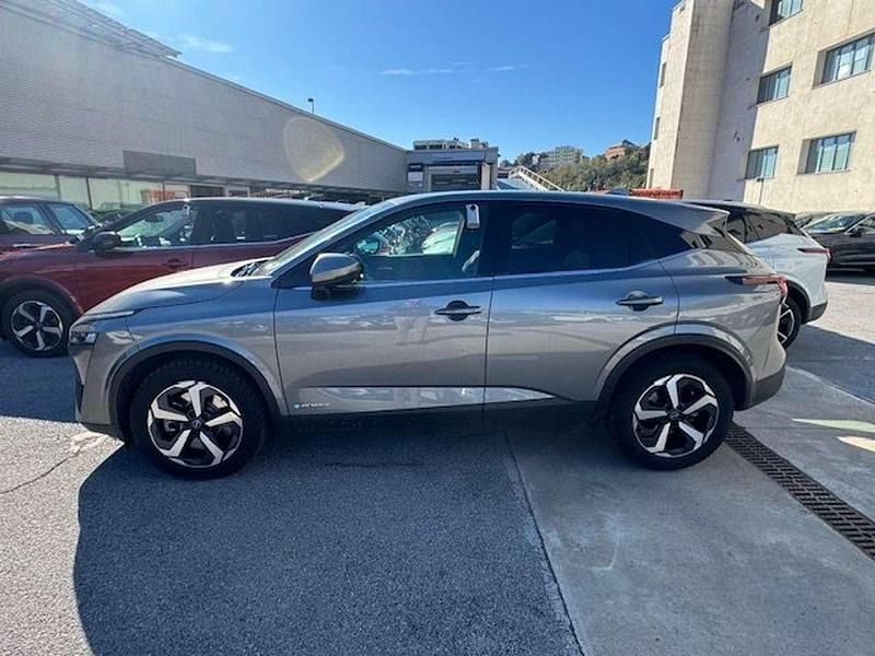 Usata Nissan Qashqai N-Connecta 158 CV (116 kW) 2023 Grigio SUV