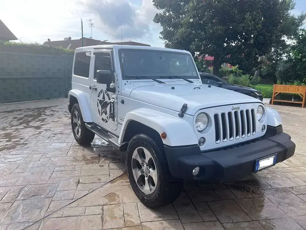 Usata Jeep Wrangler Sahara 200 CV (147 kW) 2018 Bianco SUV