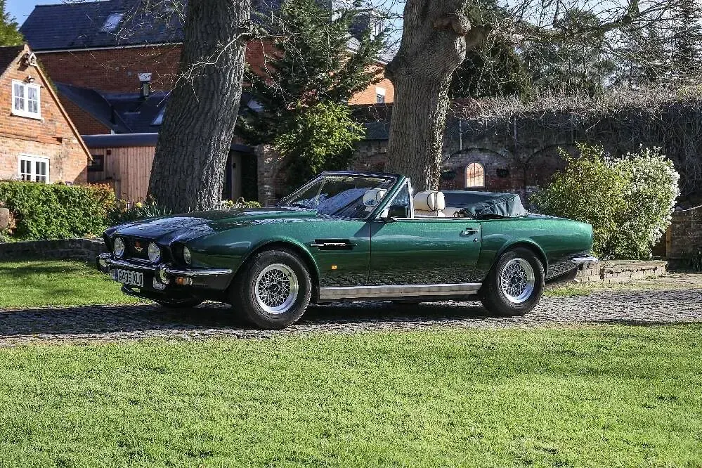 Usata Aston Martin V8 315 CV (231 kW) 1989 Verde Coupé