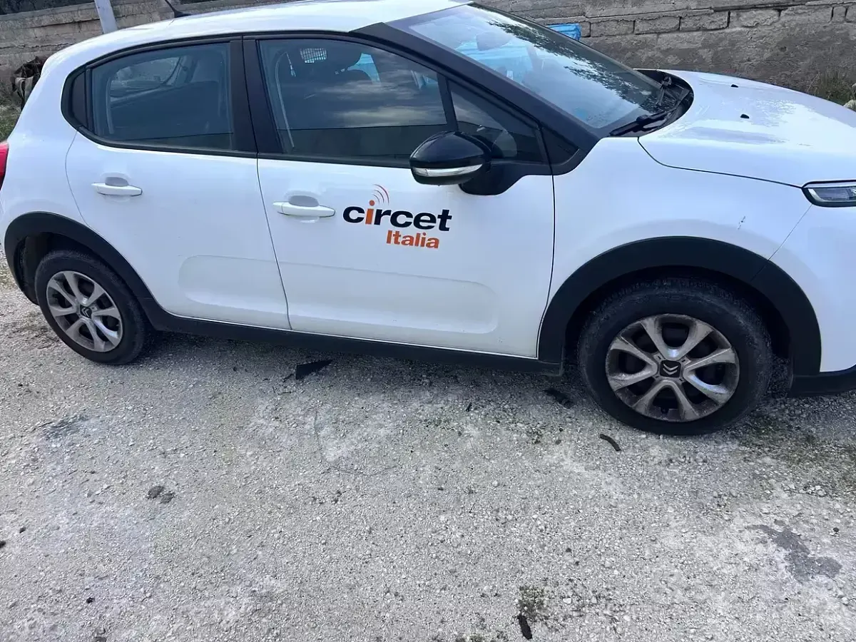 Usata Citroën C3 Business Class 102 CV (75 kW) 2021 Bianco Utilitaria