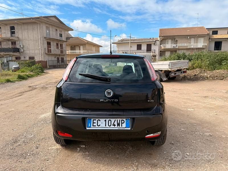 Usata Fiat Punto Evo 2010 Nero Utilitaria