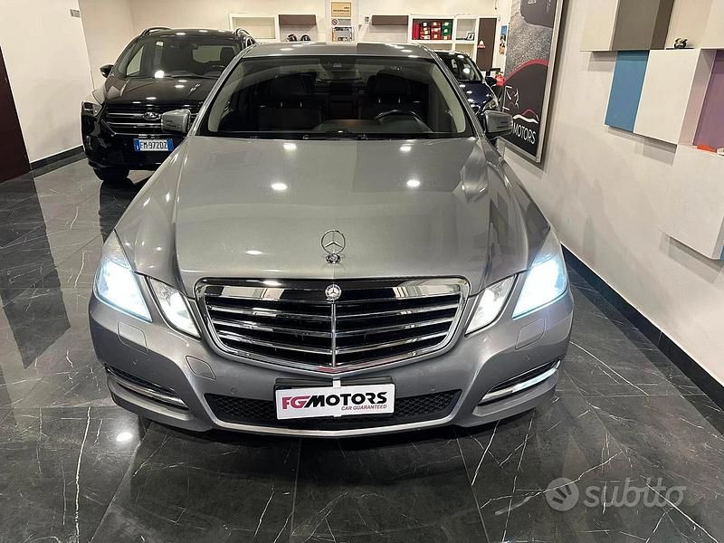 Gebraucht Mercedes E350 Elegance 231 PS (169 kW) 2012 Grau Limousine