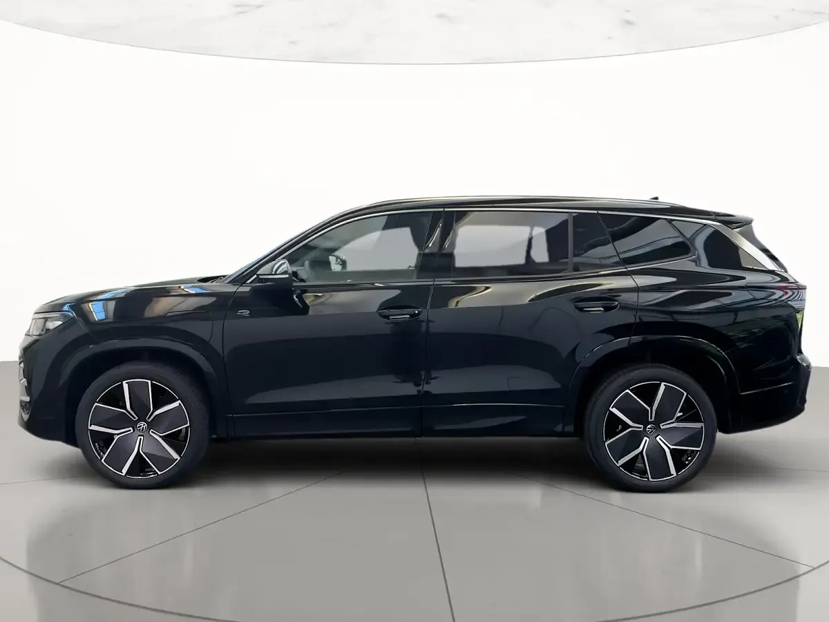 Nuova VW Tayron R-line 204 CV (150 kW) 2026 Grenadill black metallizzato SUV