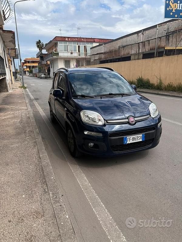 Usata Fiat Panda 69 CV (50 kW) 2016 Blu Utilitaria