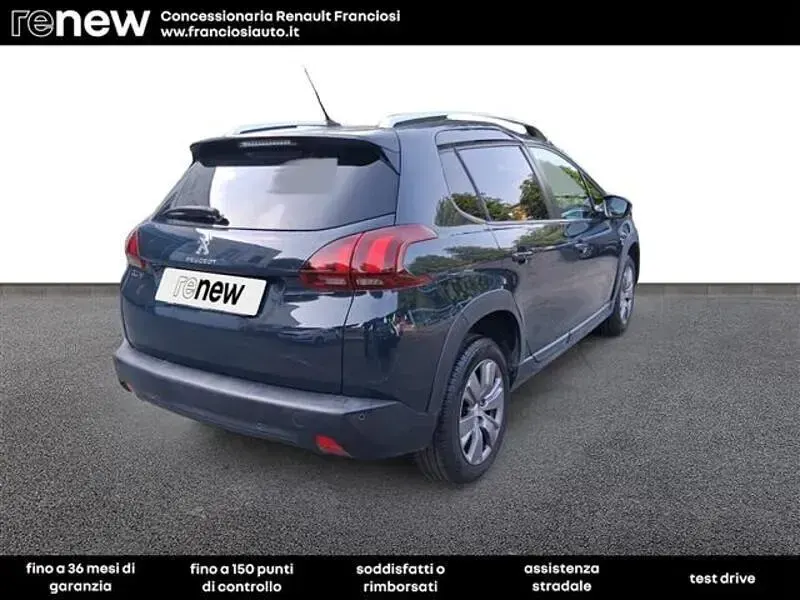 Usata Peugeot 2008 Signature Sky 101 CV (74 kW) 2019 Blu SUV