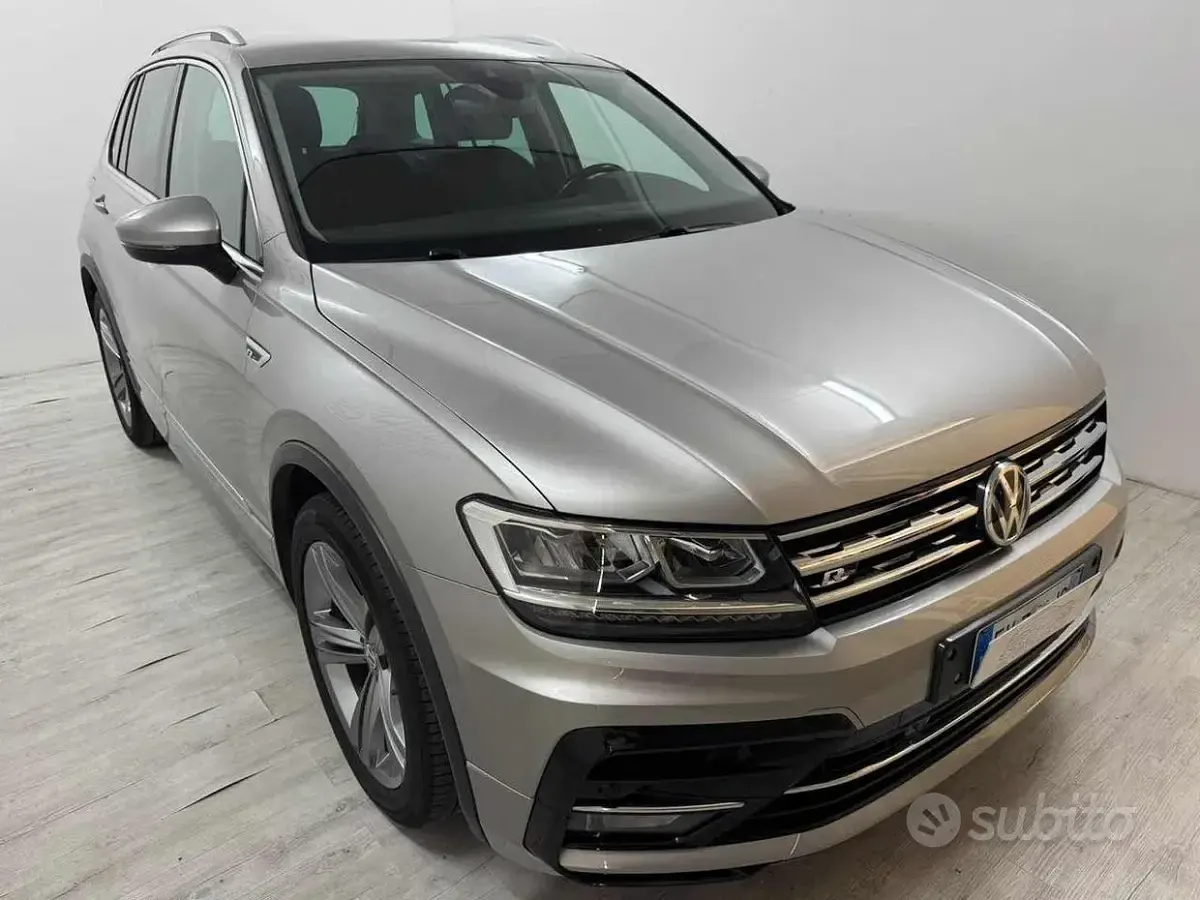 Usata VW Tiguan Style 131 CV (96 kW) 2019 Grigio SUV