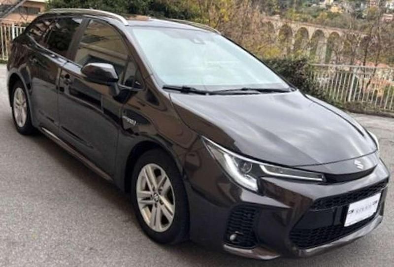 Usata Suzuki Swace 122 CV (89 kW) 2020 Marrone Station wagon