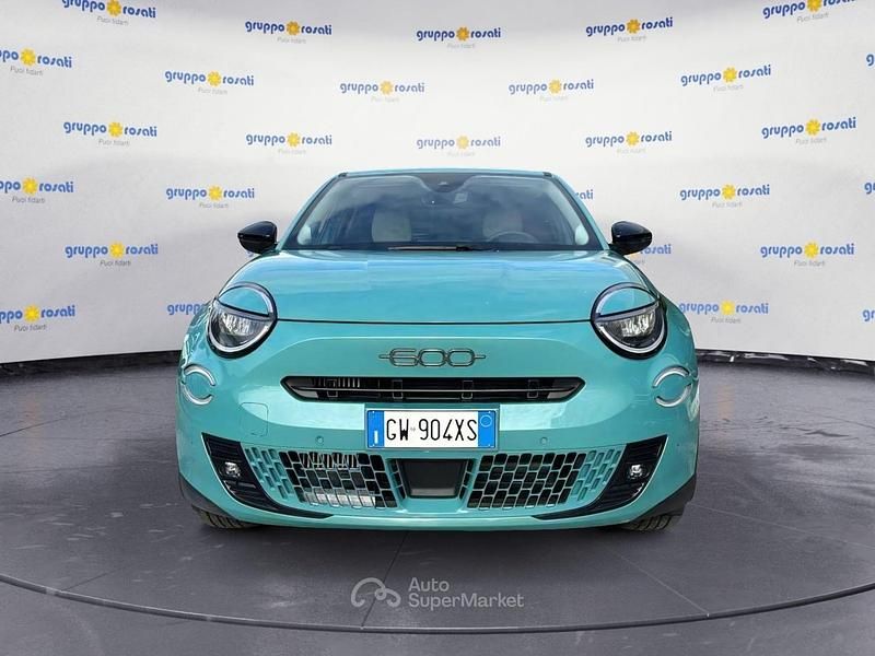 Usata Fiat 600 La Prima 110 CV (80 kW) 2025 Blu/azzurro SUV