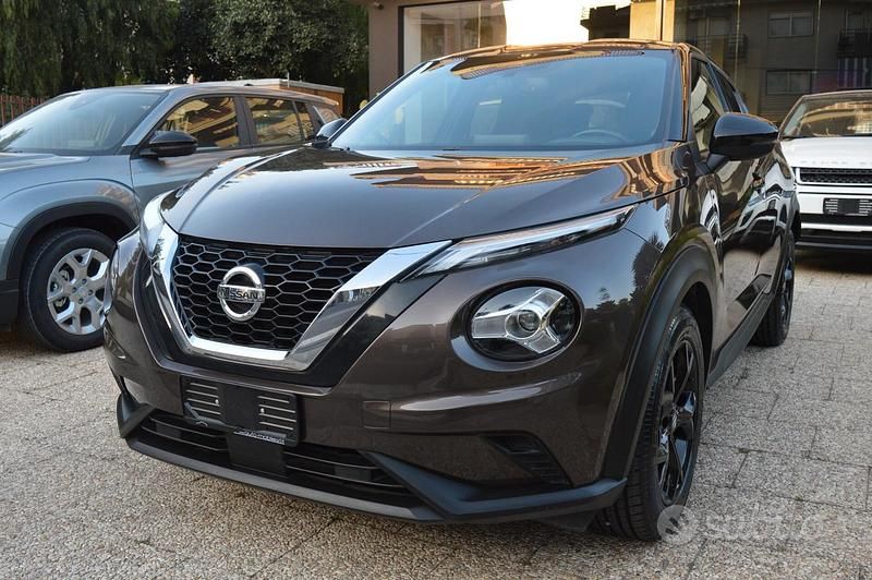 Usata Nissan Juke N-Connecta 114 CV (83 kW) 2021 Marrone SUV