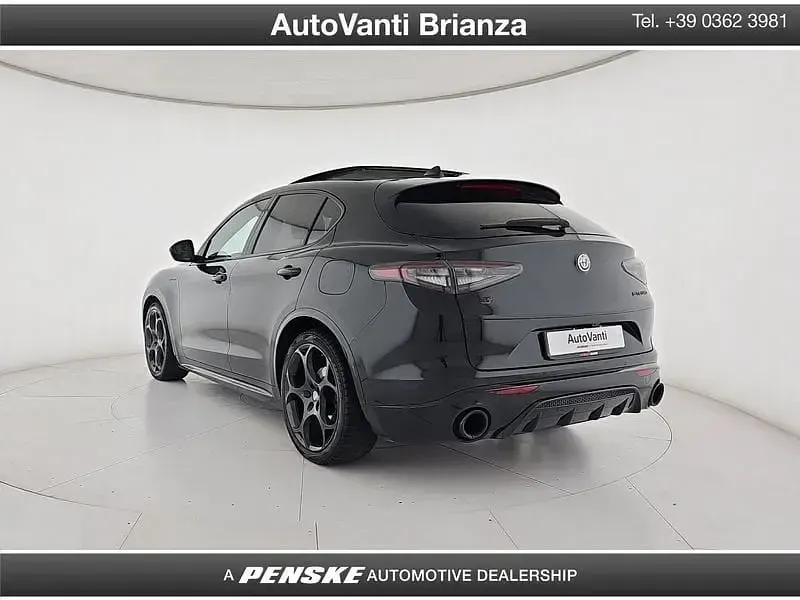 Usata Alfa Romeo Stelvio Veloce 280 CV (205 kW) 2023 Nero SUV