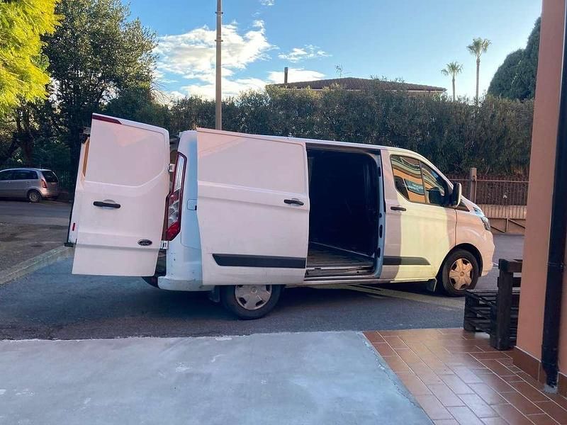 Usata Ford Transit Custom 105 CV (77 kW) 2019 Bianco Furgone