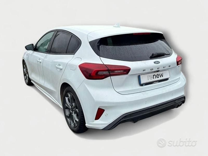 Usata Ford Focus ST-Line 116 CV (85 kW) 2024 Bianco Berlina