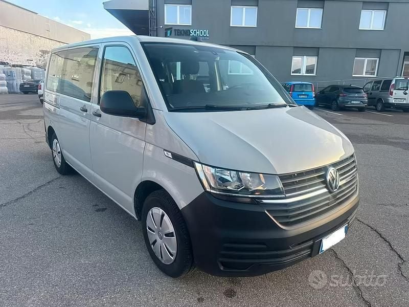 Usata VW Transporter 110 CV (80 kW) 2023 Beige Furgone