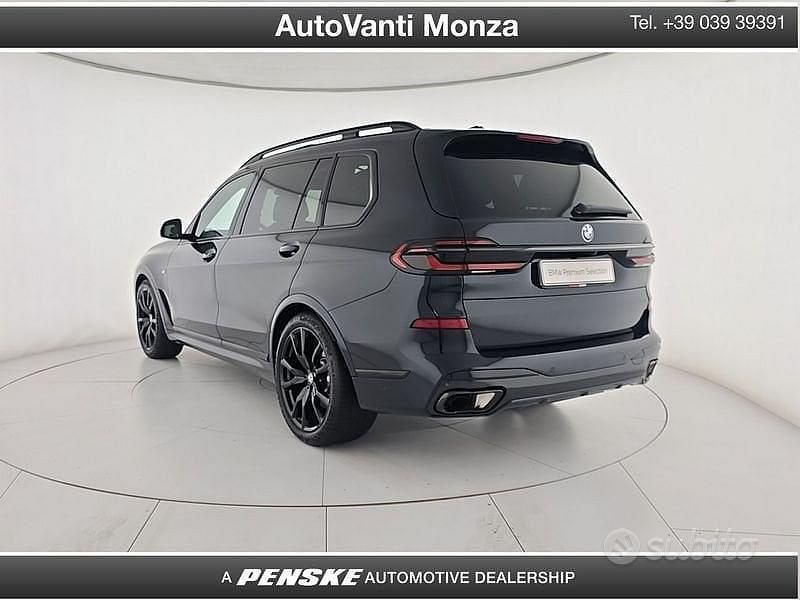 Usata BMW X7 Comfort Edition 340 CV (250 kW) 2024 Nero SUV
