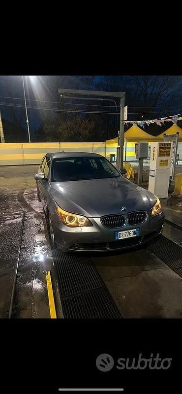 Usata BMW 530 231 CV (169 kW) 2009 Grigio Station wagon