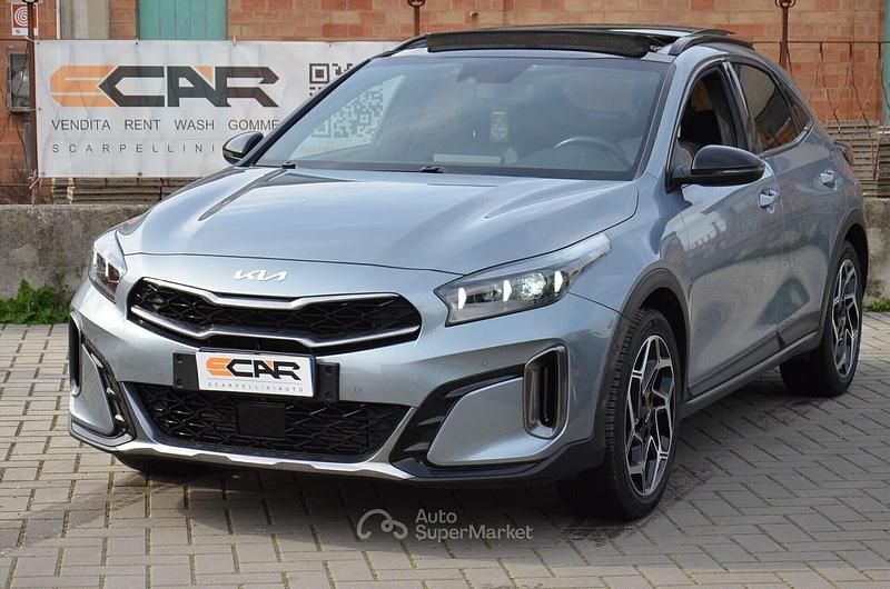 Usata Kia XCeed GT-Line 136 CV (100 kW) 2023 Silver lunar SUV