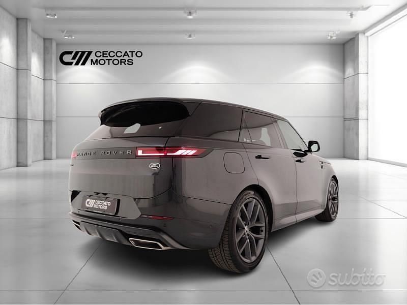 Usata Land Rover Range Rover Sport Dynamic 441 CV (324 kW) 2023 Grigio SUV