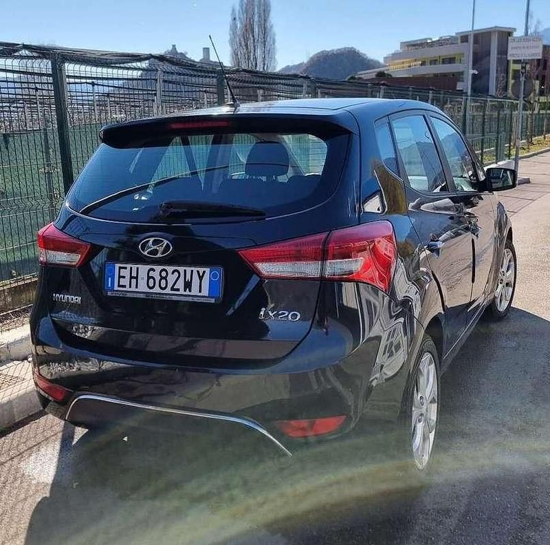 Usata Hyundai ix20 Comfort 125 CV (91 kW) 2011 Utilitaria