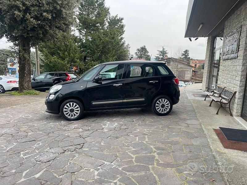 Usata Fiat 500L Lounge 84 CV (61 kW) 2015 Nero Monovolume