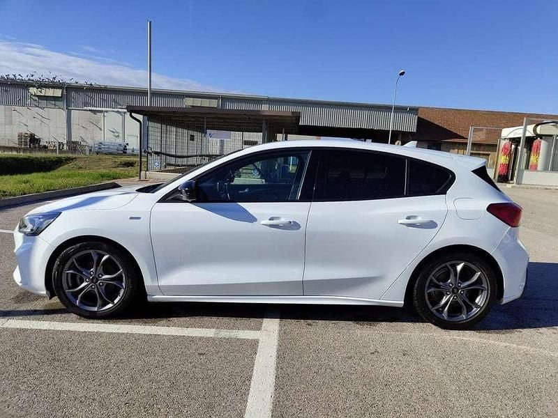 Usata Ford Focus ST-Line 120 CV (88 kW) 2018 Berlina