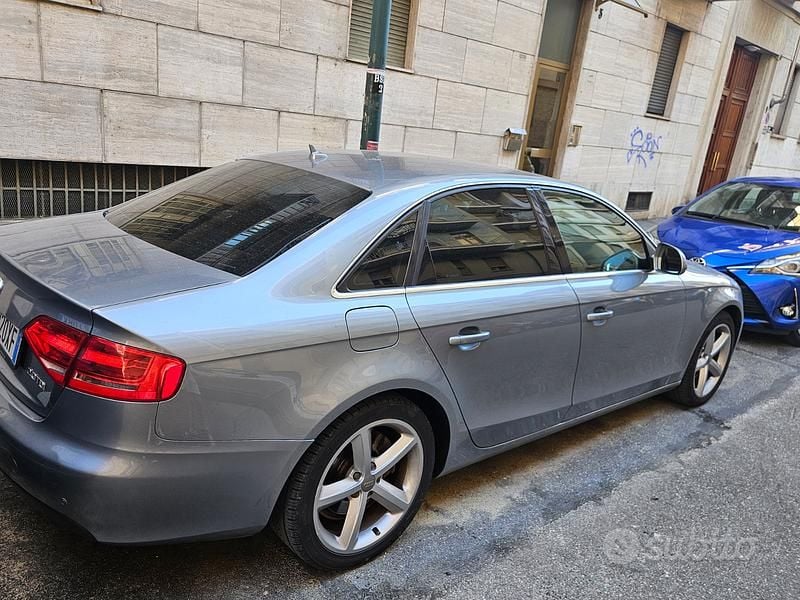 Usata Audi A4 143 CV (105 kW) 2008 Grigio Berlina