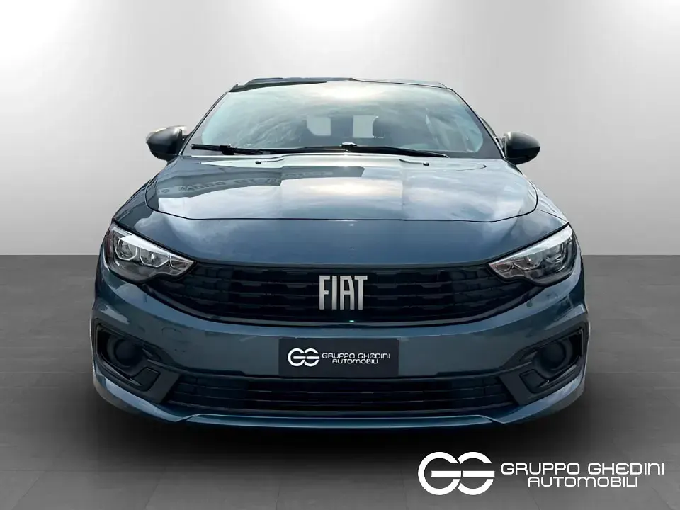 Usata Fiat Tipo 131 CV (96 kW) 2025 Blu oceano blu oceano Utilitaria