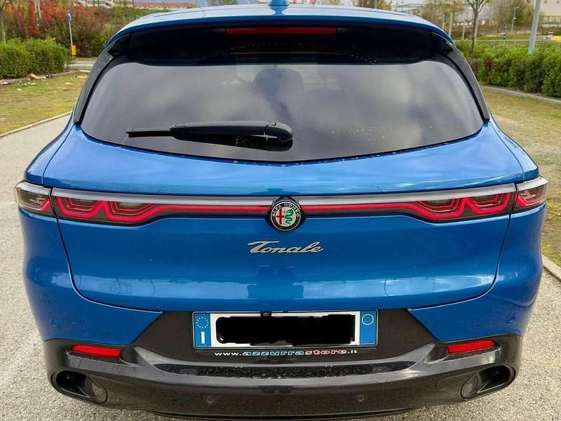 Usata Alfa Romeo Tonale Edizione Speciale 131 CV (96 kW) 2022 Blu/azzurro SUV