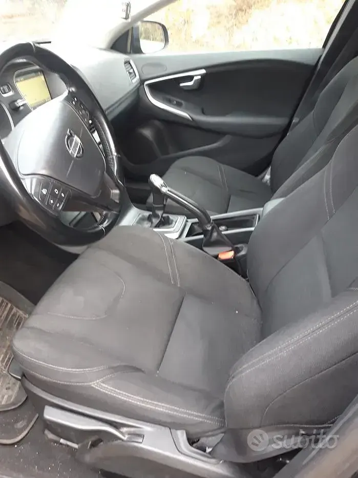 Usata Volvo V40 2013 Nero Berlina