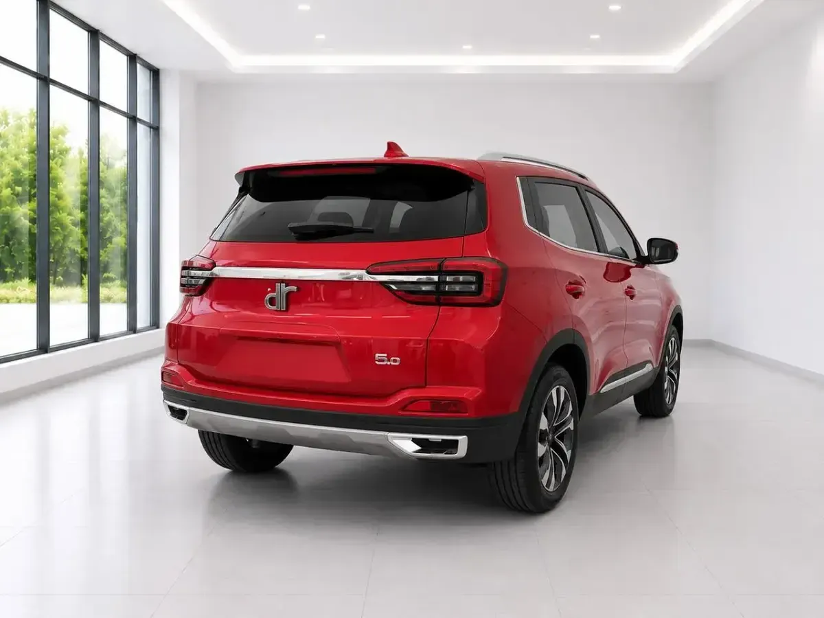 Usata DR DR 5.0 155 CV (114 kW) 2023 Rosso SUV