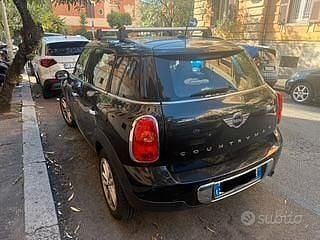 Usata Mini Cooper D 150 CV (110 kW) 2016 Nero Utilitaria