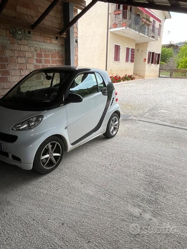 Usata Smart ForTwo Coupé 71 CV (52 kW) 2012 Coupé