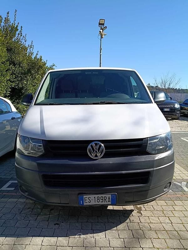 Usata VW T5 102 CV (75 kW) 2013 Bianco Furgone