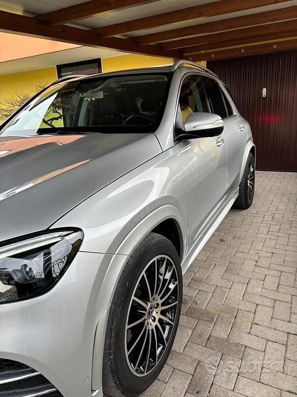 Usata Mercedes GLE300 Premium 245 CV (180 kW) 2020 Grigio SUV