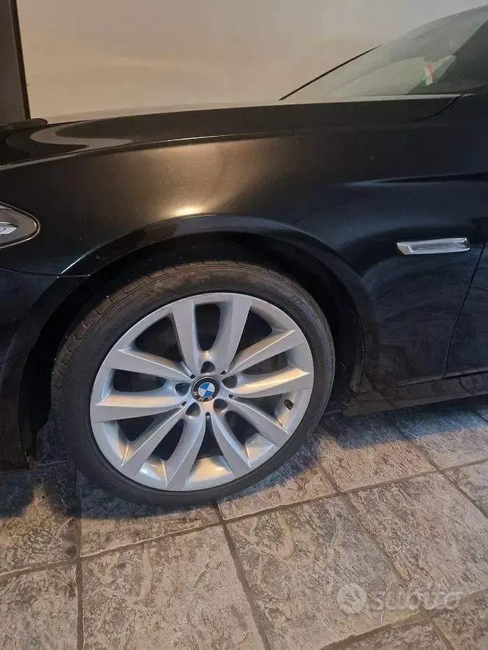 Usata BMW 520 190 CV (139 kW) 2016 Nero Station wagon