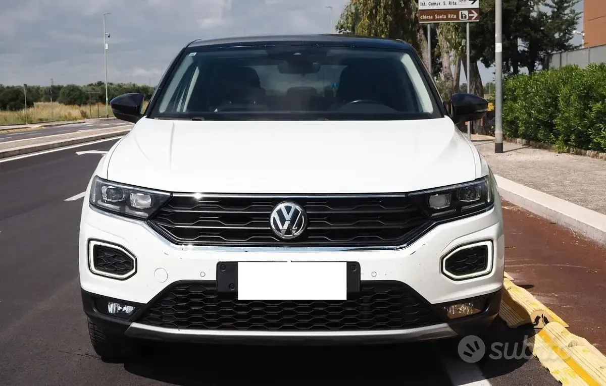 Usata VW T-Roc Advance 150 CV (110 kW) 2019 Bianco SUV