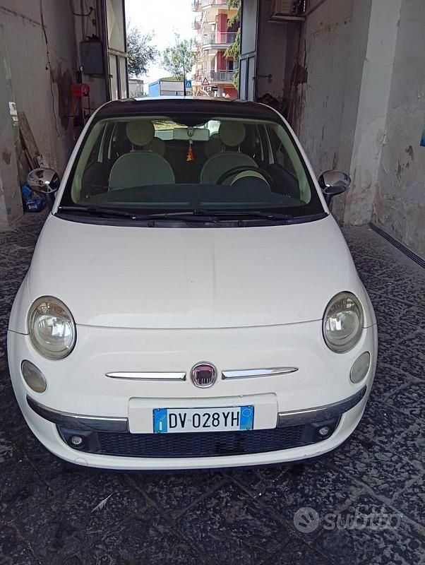 Usata Fiat 500 69 CV (50 kW) 2009 Bianco Utilitaria