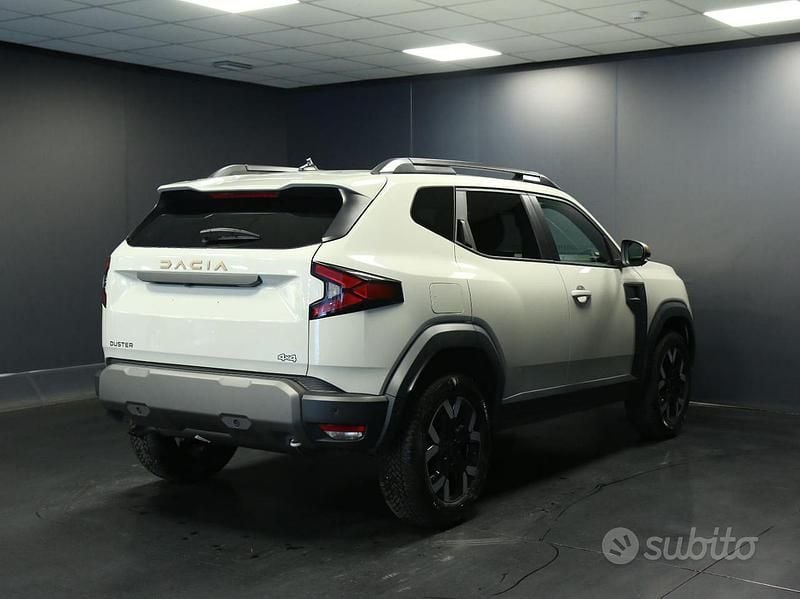 Nuova Dacia Duster Extreme 131 CV (96 kW) 2025 Grigio SUV