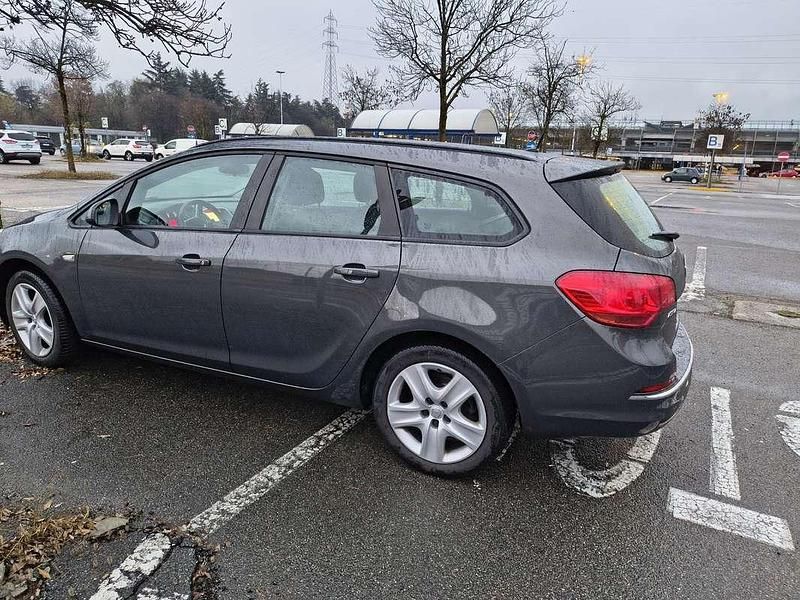 Usata Opel Astra S 110 CV (80 kW) 2015 Station wagon