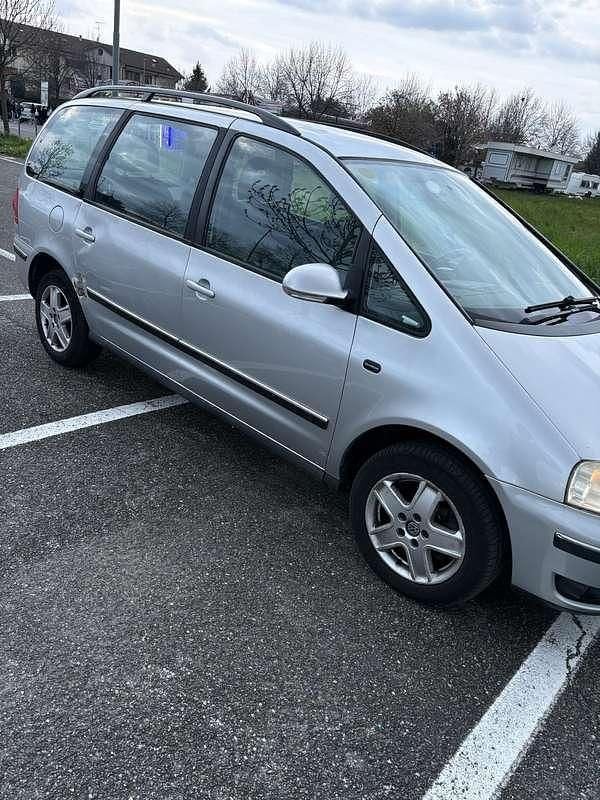 Usata VW Sharan Trendline 131 CV (96 kW) 2003 Monovolume