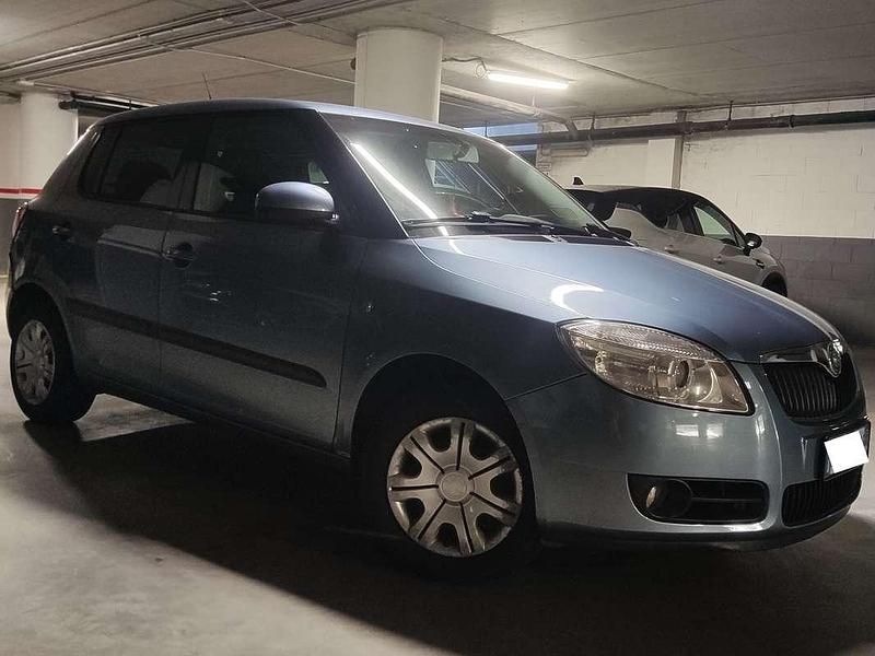 Usata 2007 Skoda Fabia Style Utilitaria | 3600 € (Buon prezzo) - Immagine 1/4