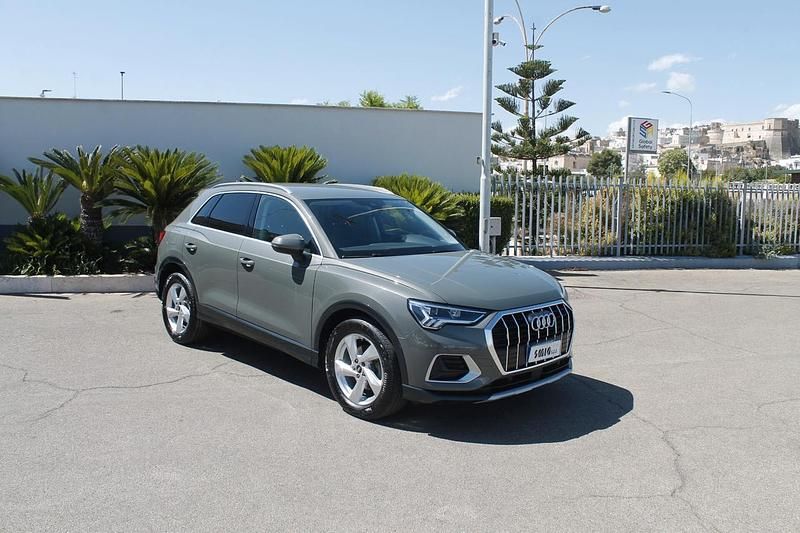 Usata Audi Q3 Advanced 150 CV (110 kW) 2024 Grigio SUV
