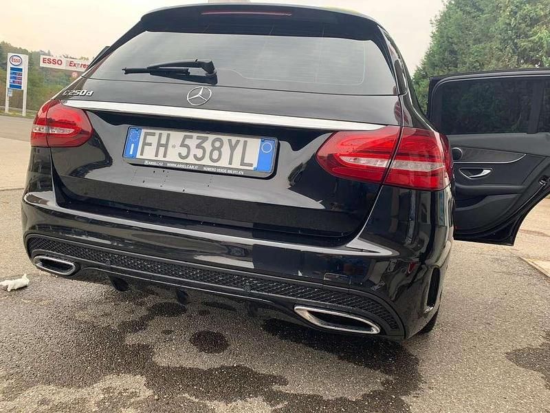 Usata Mercedes C250 Premium 204 CV (150 kW) 2017 Nero Station wagon