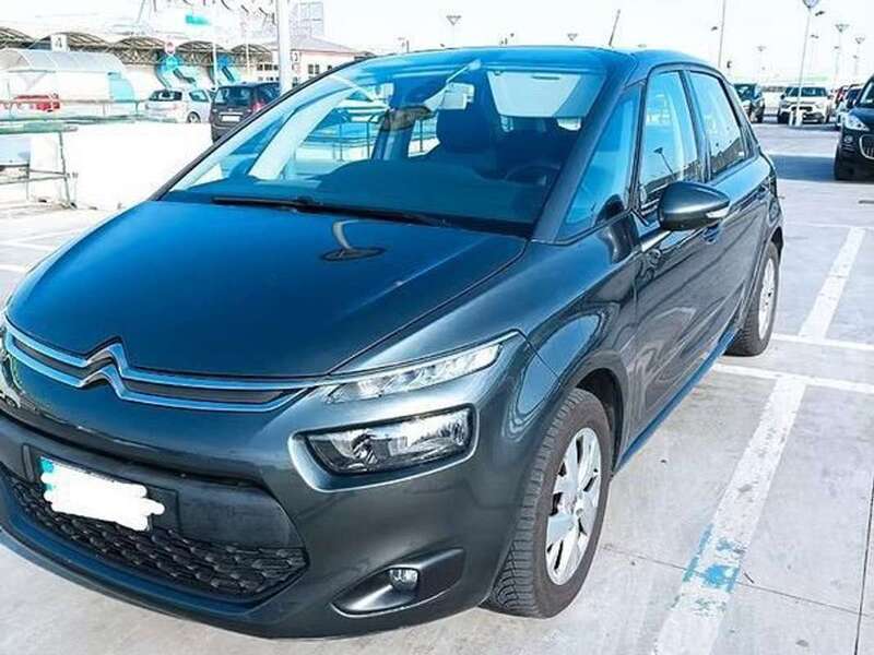 Usato 2015 Citroën C4 Picasso 1.6 Diesel 120 CV (9.900 €)